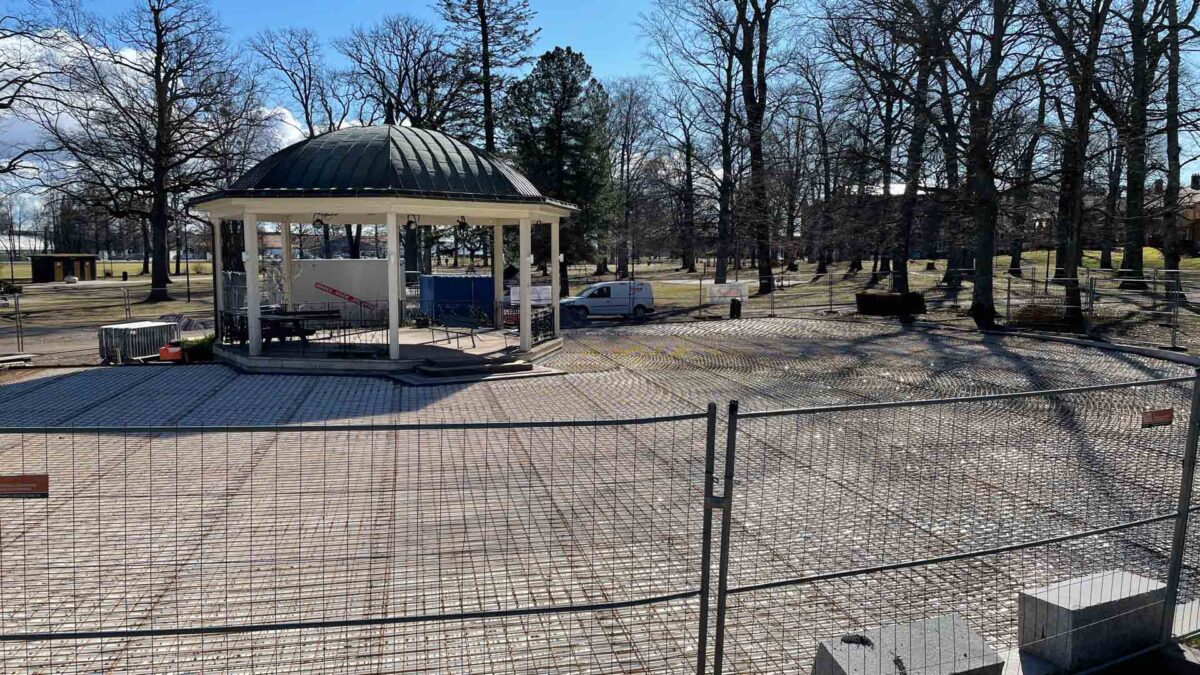 Lystlunden Park – Urban Utebane (2022) — Lystlunden Park 2022 – Kunstisbane i Horten